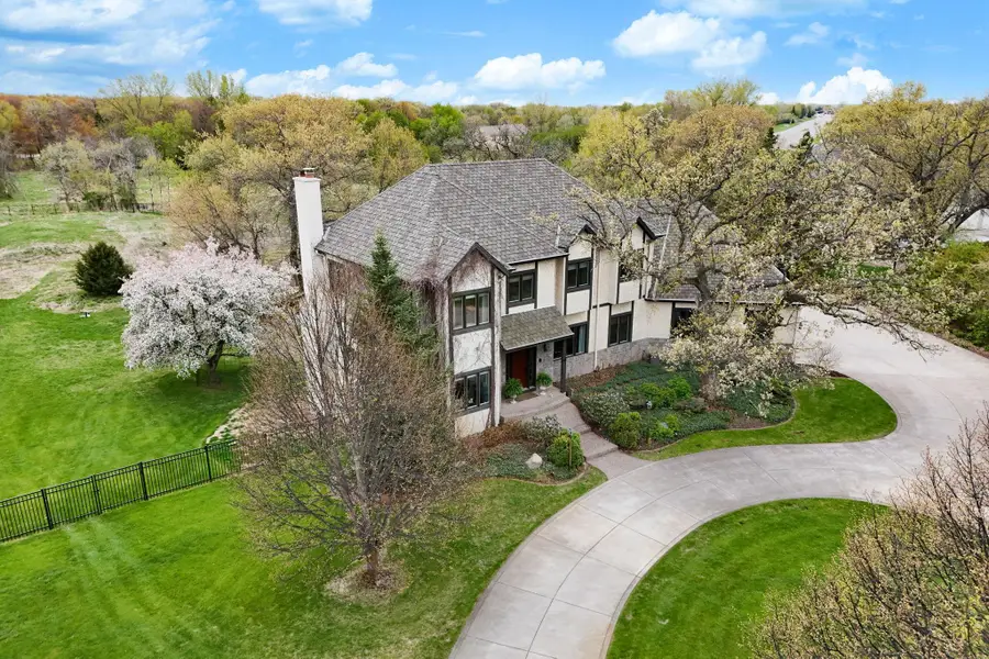 2660 Deer Ridge Ne, Blaine, MN 55449 - #2