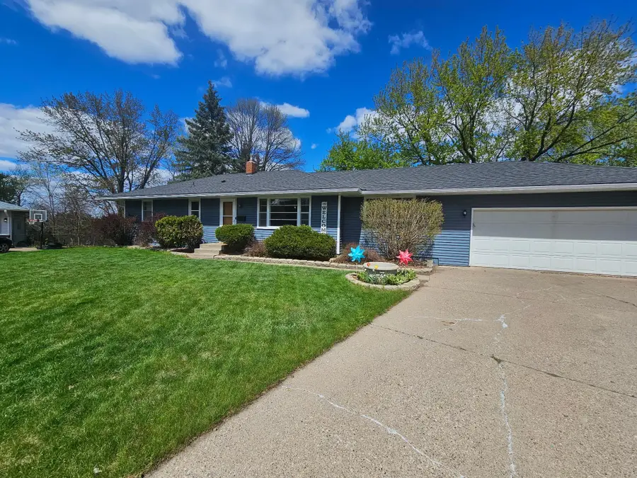 7306 Clay Avenue, Inver Grove Heights, MN 55076 - #3