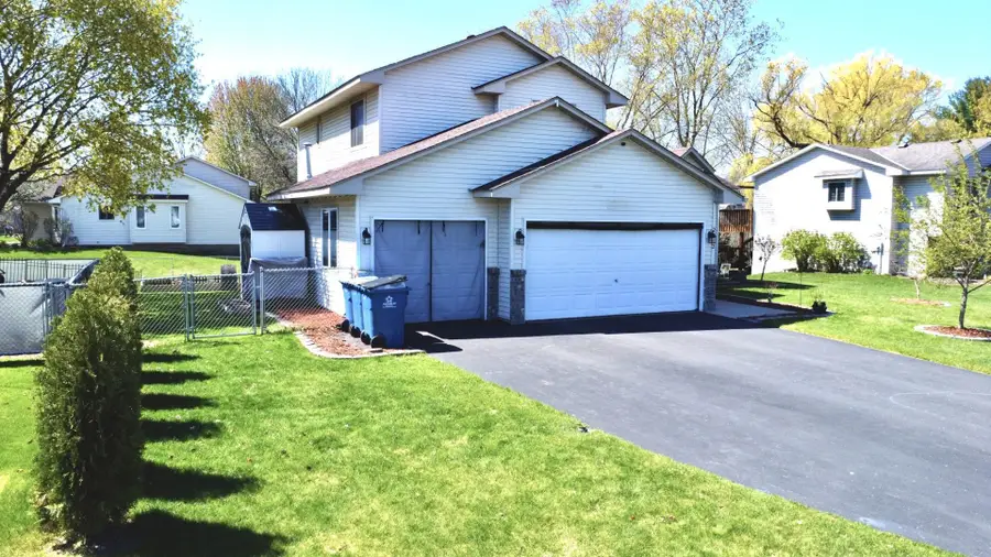 2062 122nd Avenue Nw, Coon Rapids, MN 55448 - #3