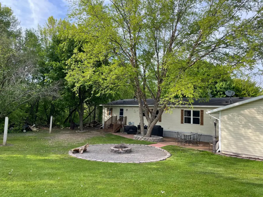2174 66th Avenue Ne, Willmar, MN 56201 - #3