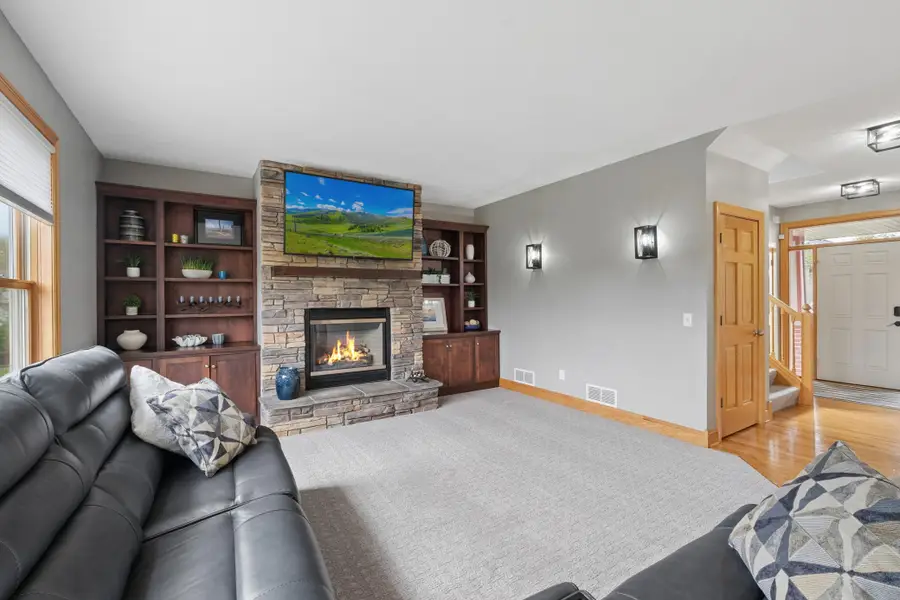 10828 Jersey Circle N, Brooklyn Park, MN 55445 - #3