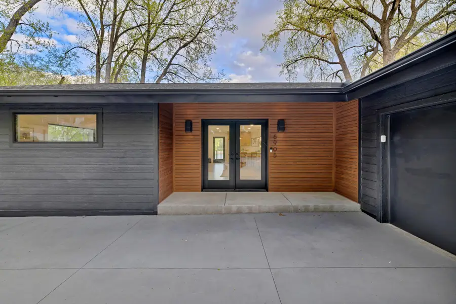 6905 Dakota Trail, Edina, MN 55439 - #2