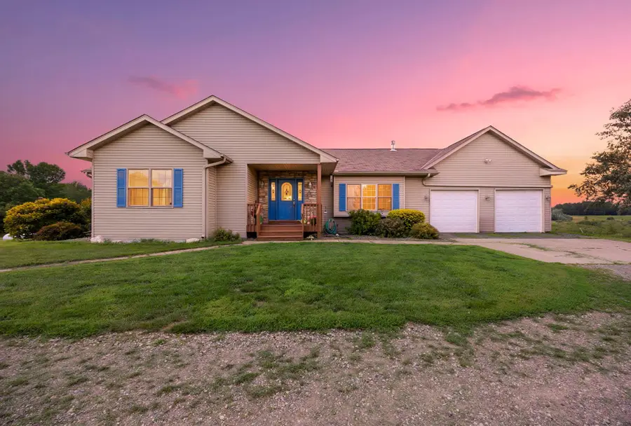 2490 Deer Drive, Stanchfield, MN 55080 - #2