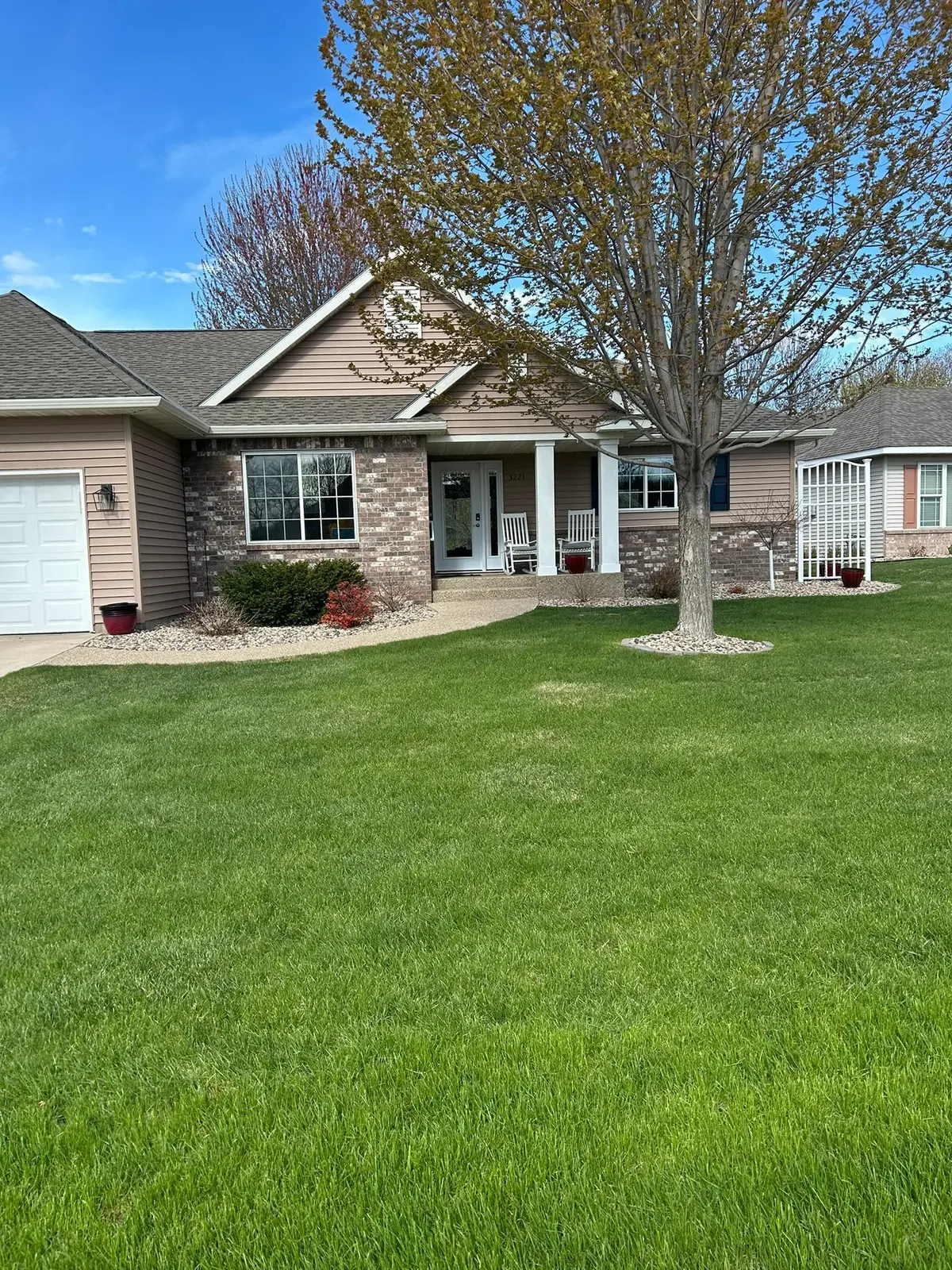 3221 Eagle Ridge Drive W, Willmar, MN 56201 - #1