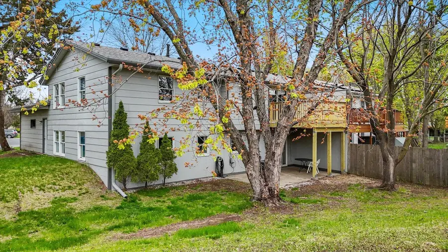 10330 Rhode Island Circle, Minneapolis, MN 55438 - #3