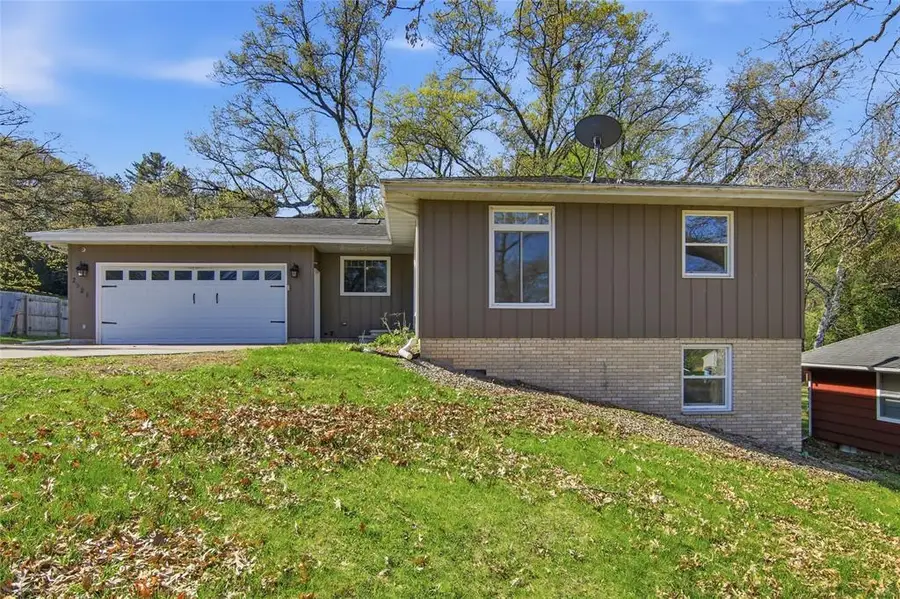 2921 La Salle Street, Eau Claire, WI 54703 - #2