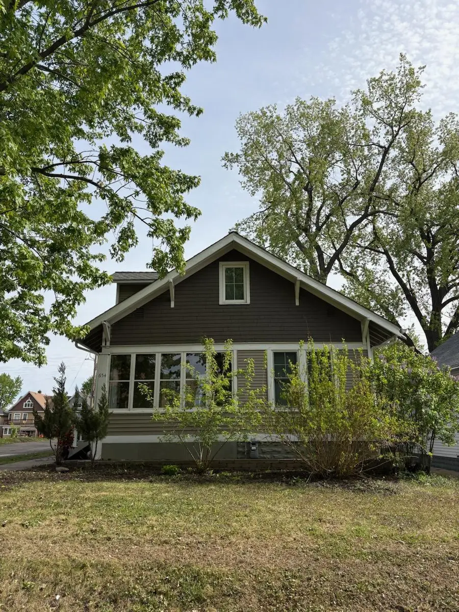654 Carroll Avenue, Saint Paul, MN 55104 - #2