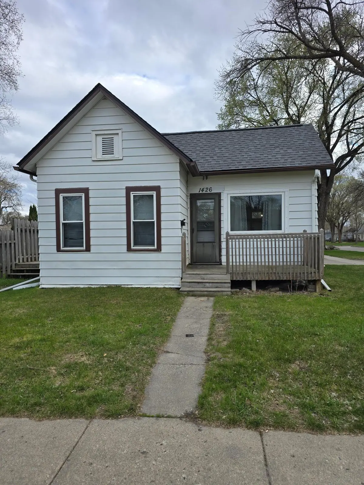 1426 13th Avenue S, Fargo, ND 58103 - #1