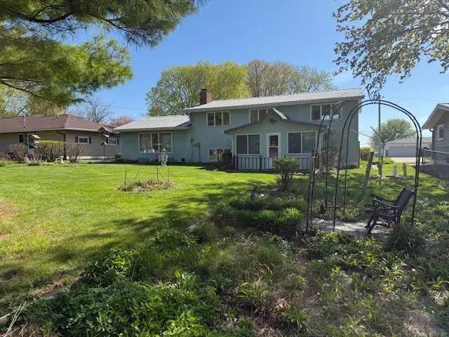 705 Adams Street, Armstrong, IA 50514 - #2