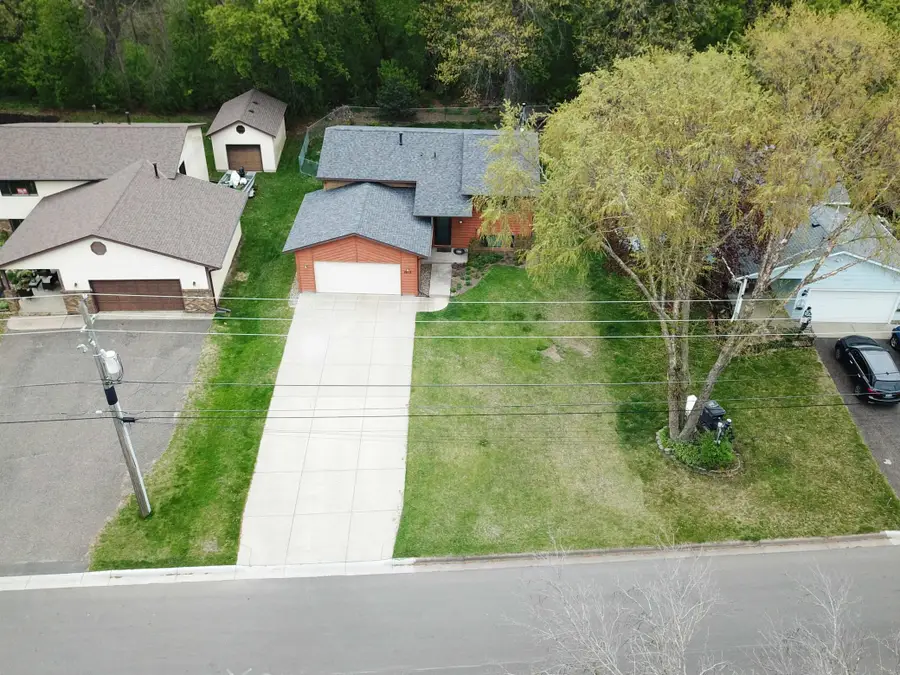 2273 6th Street N, North Saint Paul, MN 55109 - #3