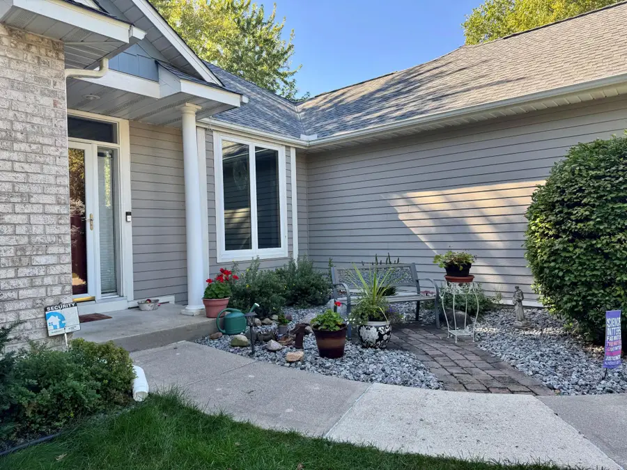 11272 Kenworth Lane, Lakeville, MN 55044 - #3