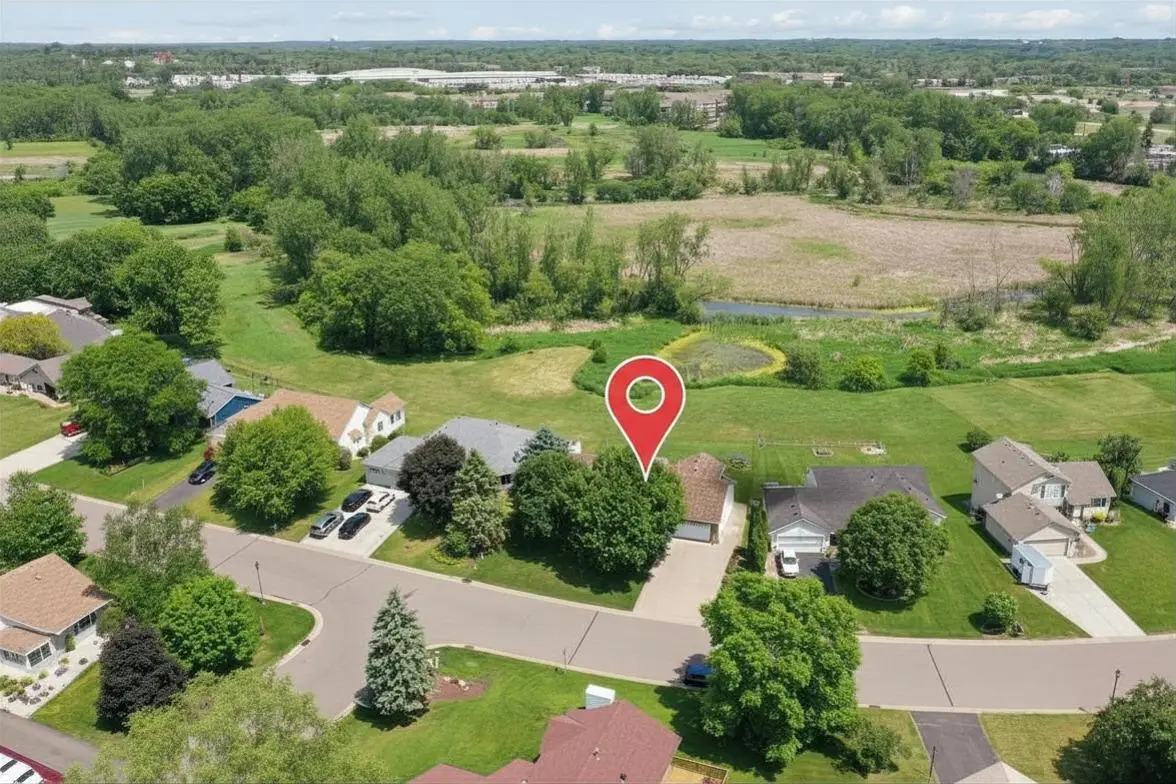 5461 Golfview Avenue N, Oakdale, MN 55128 - #1