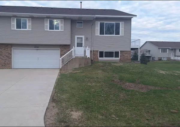 15872 Granada Avenue, Apple Valley, MN 55124