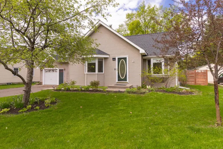 2065 William Street, Roseville, MN 55113 - #2