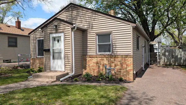 1081 Lawson Avenue E, Saint Paul, MN 55106