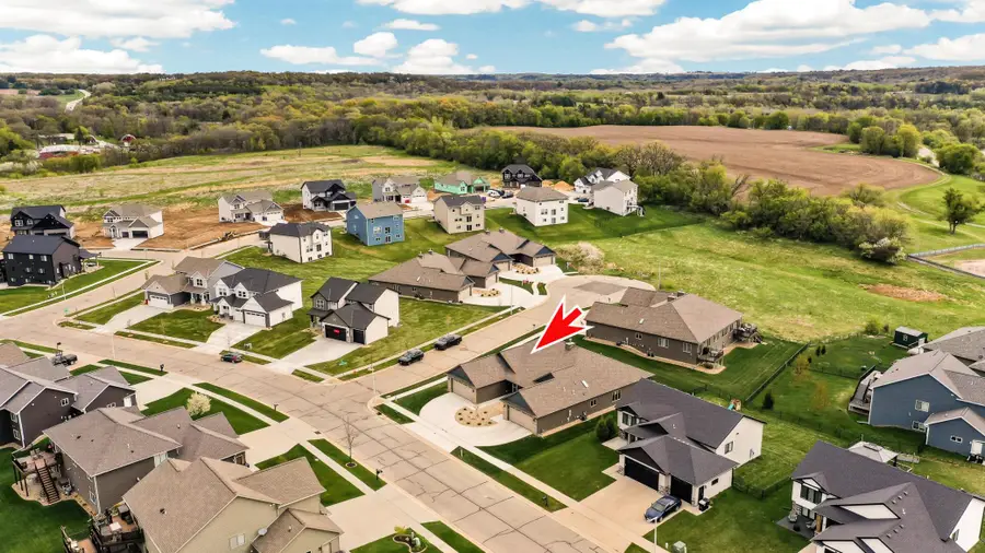 4606 Buckingham Drive Nw, Rochester, MN 55901 - #3