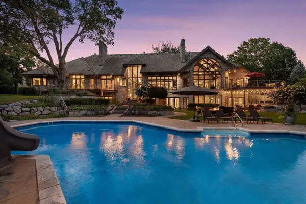 326 Ferndale Road W, Wayzata, MN 55391