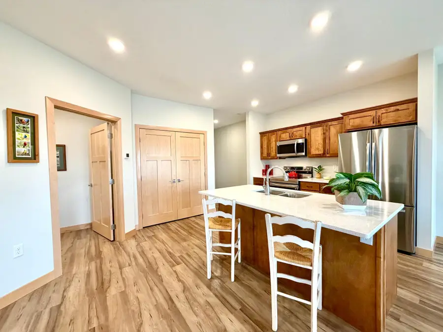 715 Lake Shore Drive Ne #201, Bemidji, MN 56601 - #3