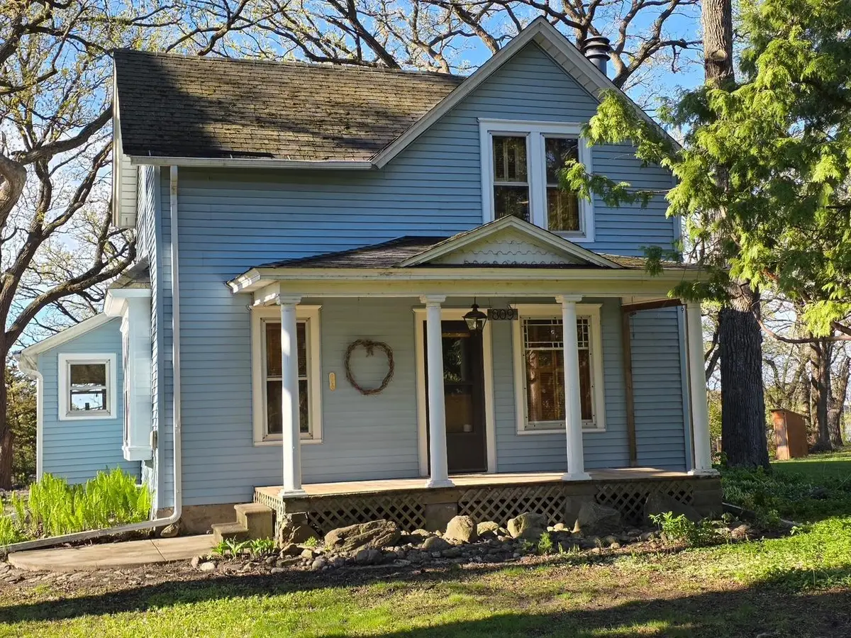809 7th Avenue Nw, Waseca, MN 56093 - #1