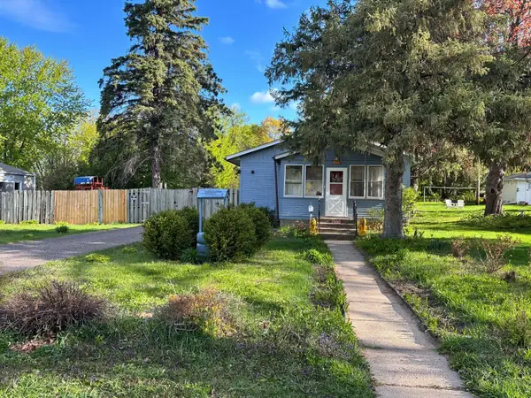 1955 Margaret Street, Saint Paul, MN 55119