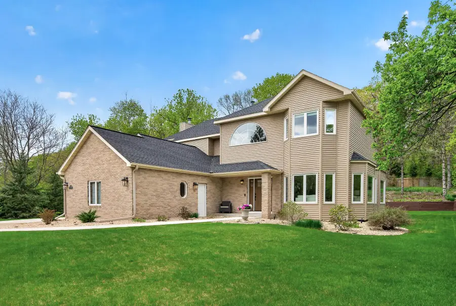 18339 Ridgewood Road, Minnetonka, MN 55345 - #2