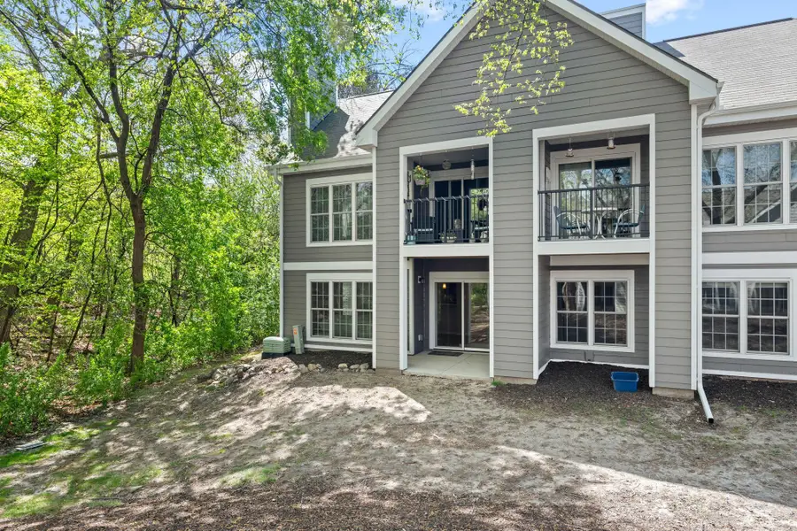 6157 Chasewood Parkway #102, Minnetonka, MN 55343 - #3