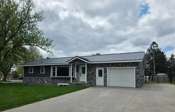 302 2nd Street Nw, Byron, MN 55920