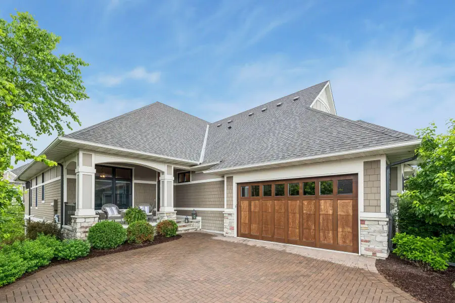 280 Bellwether Path, Wayzata, MN 55391 - #3