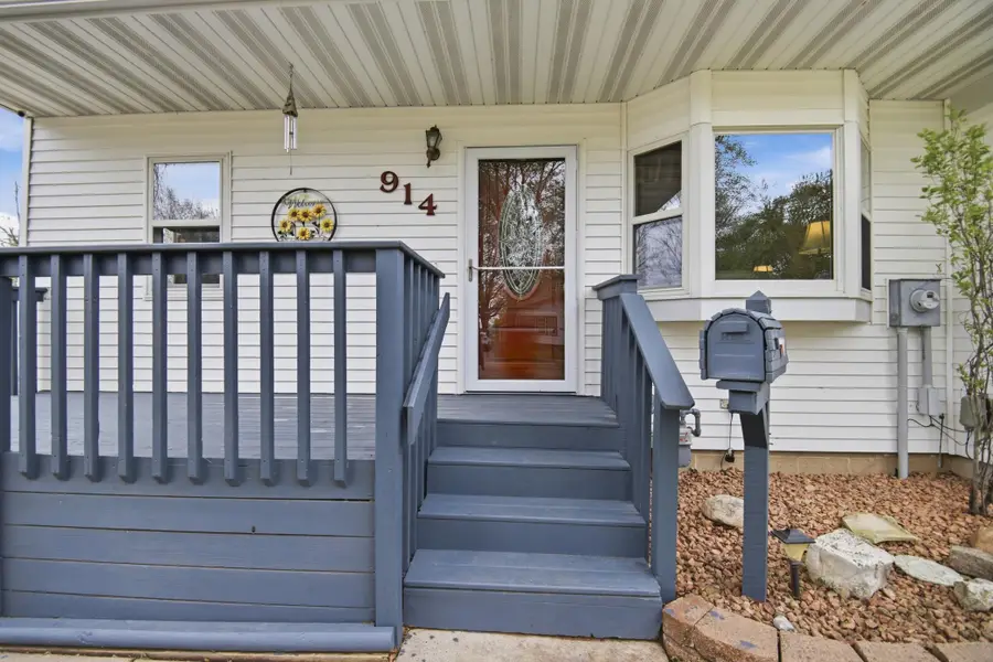 914 13th Avenue Se, Austin, MN 55912 - #3