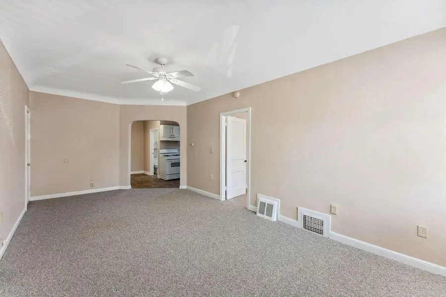 661 Payne Avenue, Saint Paul, MN 55130 - #2