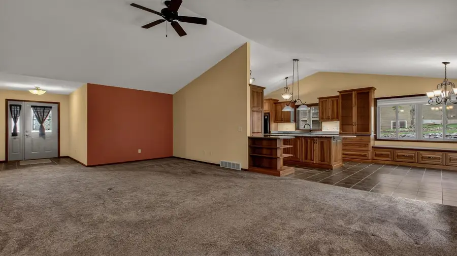2621 E Princeton Avenue, Eau Claire, WI 54703 - #2