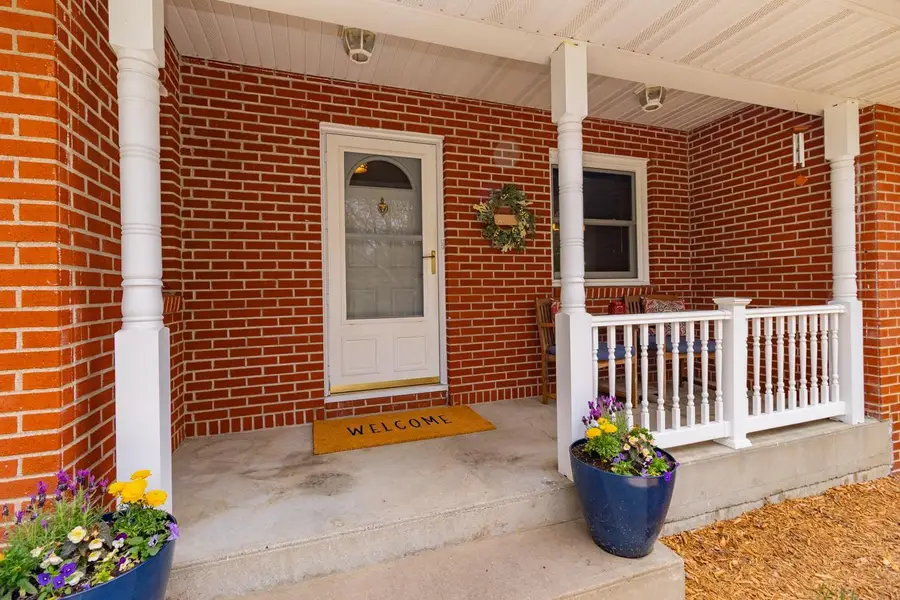 1940 Wachtler Avenue, Saint Paul, MN 55118 - #2