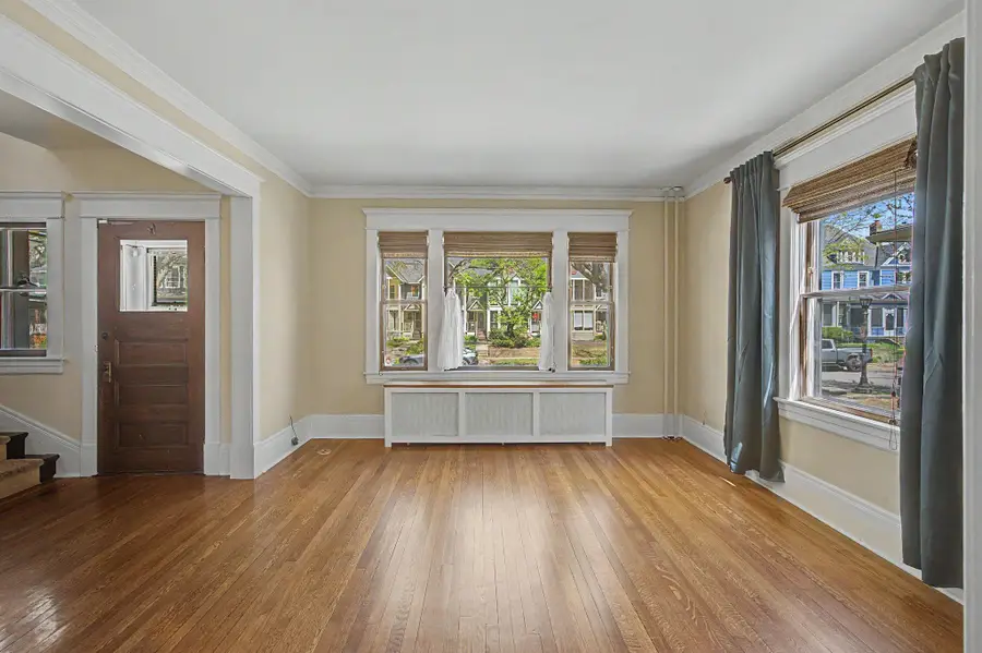 826 Ashland Avenue, Saint Paul, MN 55104 - #2