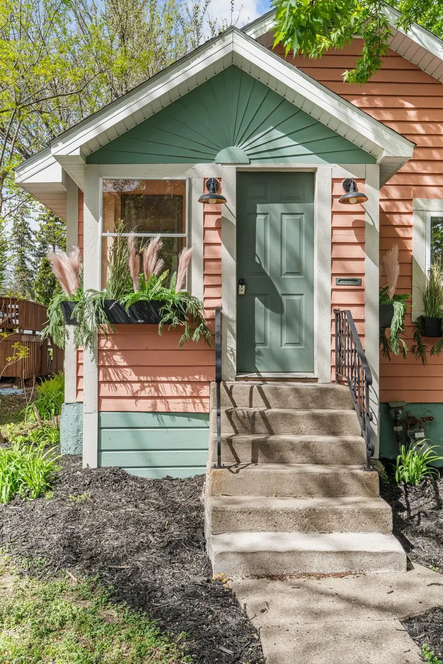 1009 Watson Avenue, Saint Paul, MN 55102 - #2