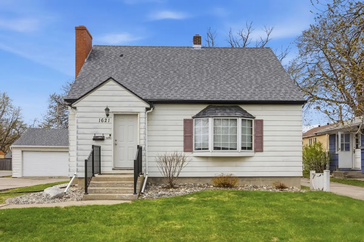 1621 8th Street S, Moorhead, MN 56560 - #1