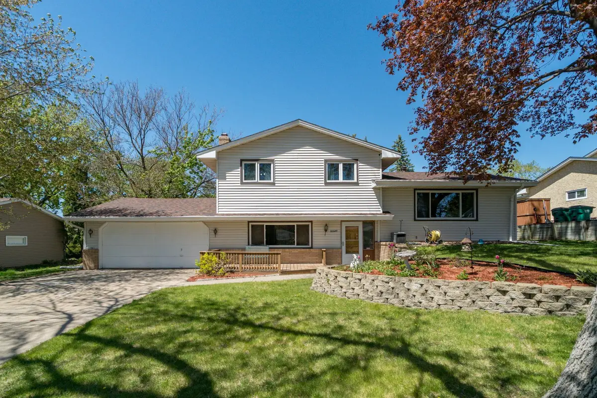 10940 Pioneer Drive, Burnsville, MN 55337 - #1