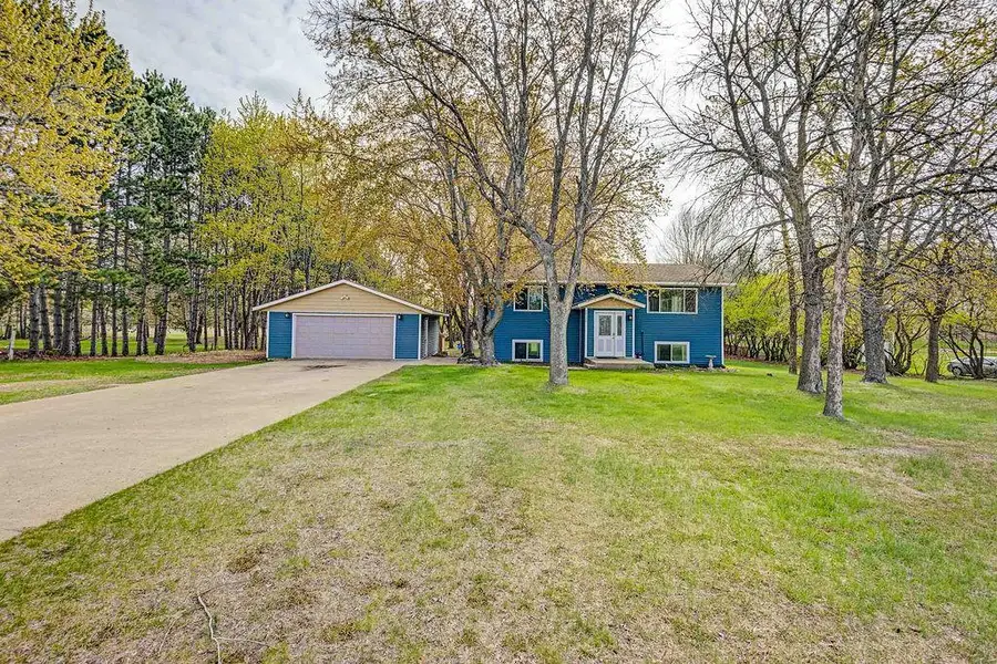 39333 Everett Avenue, North Branch, MN 55056 - #2