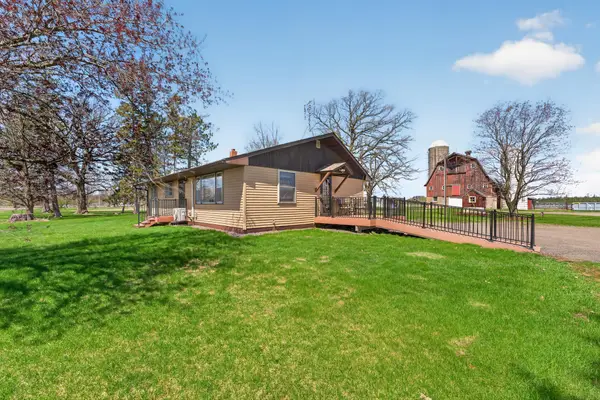 25184 Red Robin Road, Pine City, MN 55063