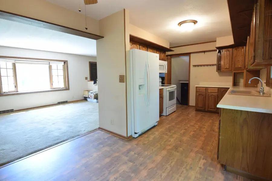 8236 Quinn Road, Bloomington, MN 55437 - #3