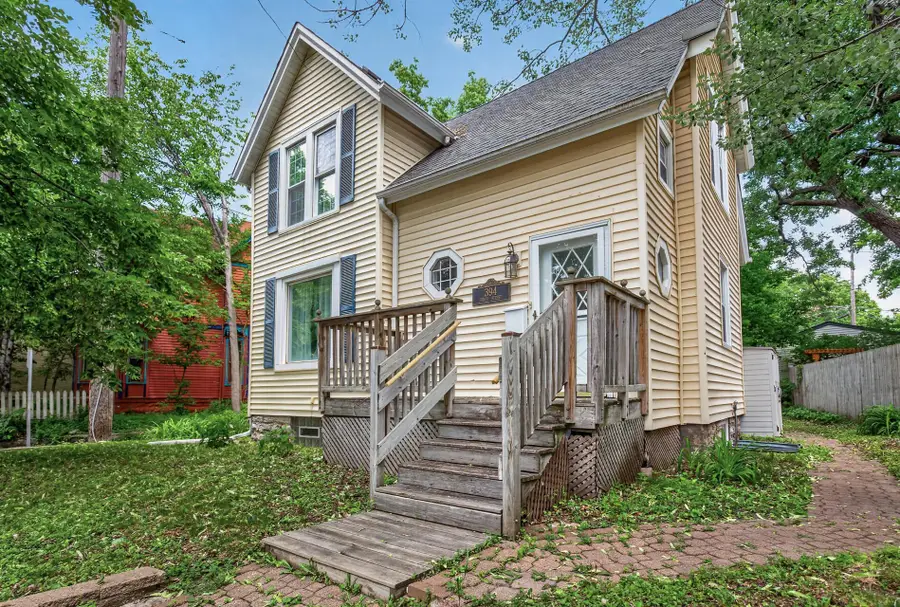 394 Dewey Street, Saint Paul, MN 55104 - #3