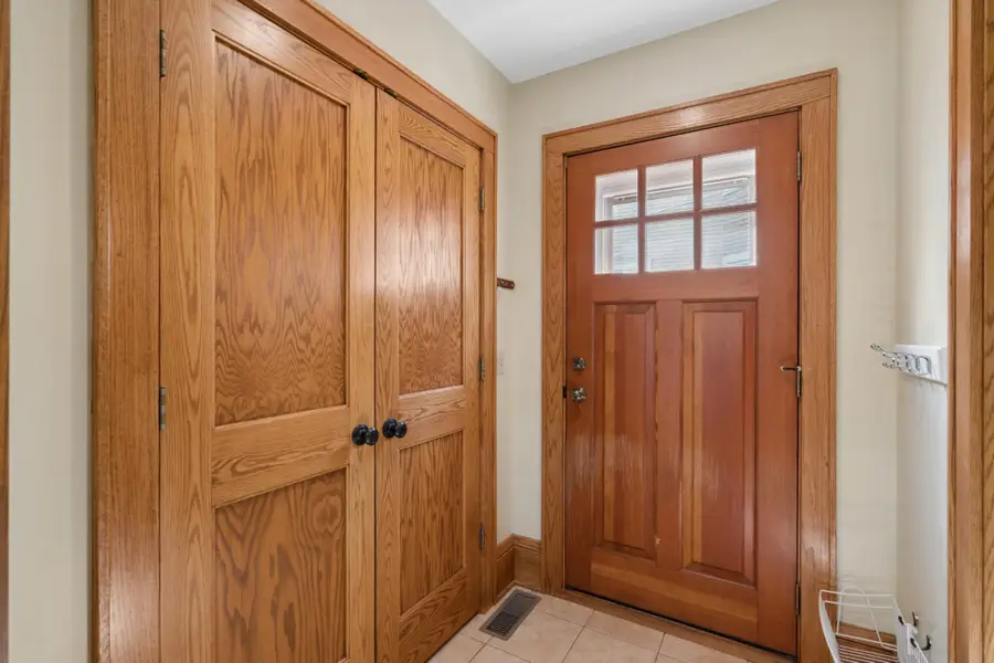1984 Princeton Avenue, Saint Paul, MN 55105 - #3