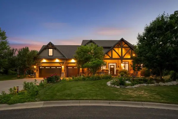 15270 Branch Circle, Lakeville, MN 55306
