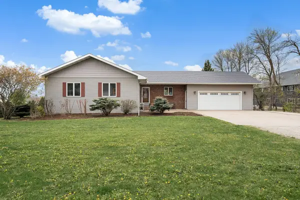 602 6th Street S, Ellendale, MN 56026