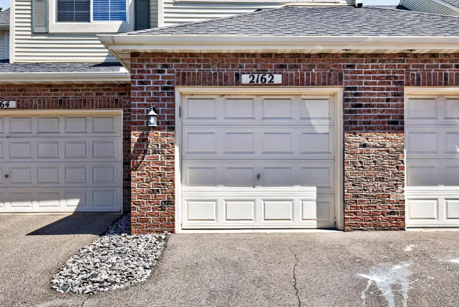 2162 Water Lilly Lane #1002, Eagan, MN 55122 - #2