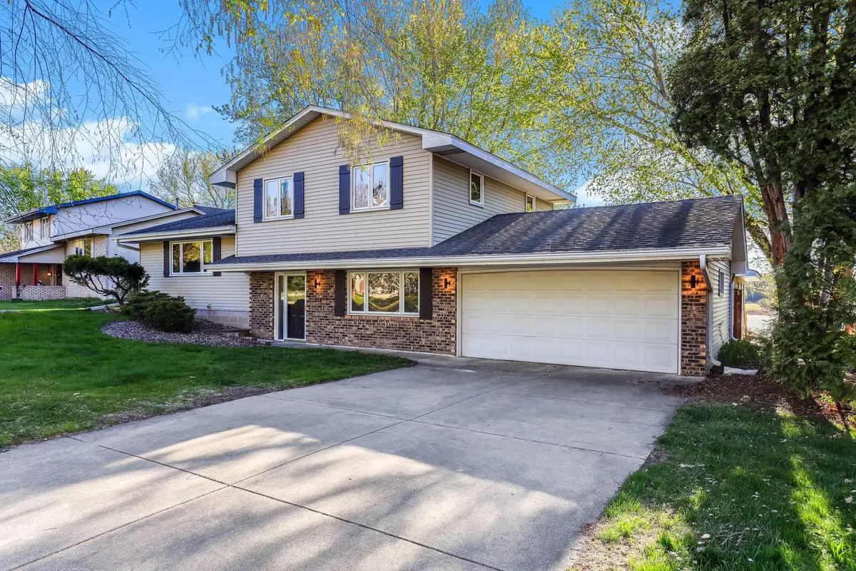 129 E Golden Lake Lane, Circle Pines, MN 55014 - #1