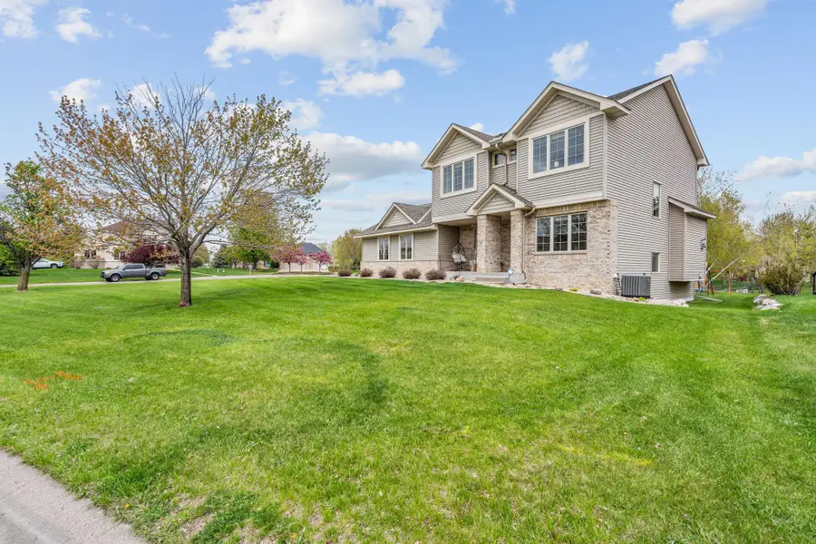 10118 Yates Avenue N, Brooklyn Park, MN 55443 - #2