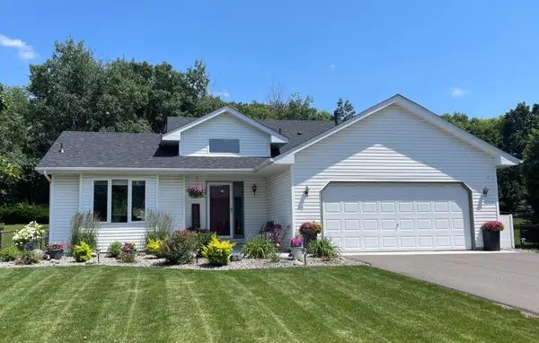 507 Doncaster Way, Woodbury, MN 55125