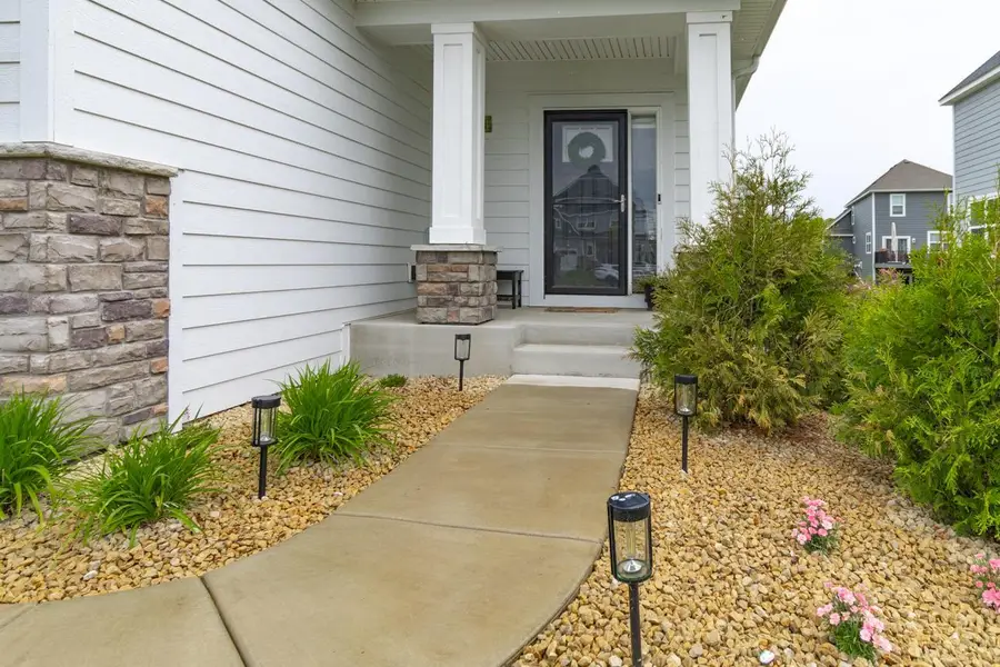 10852 Harbor Lane N, Maple Grove, MN 55369 - #2