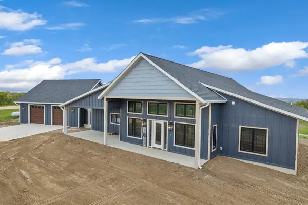 70638 215th Avenue, Wabasha, MN 55981