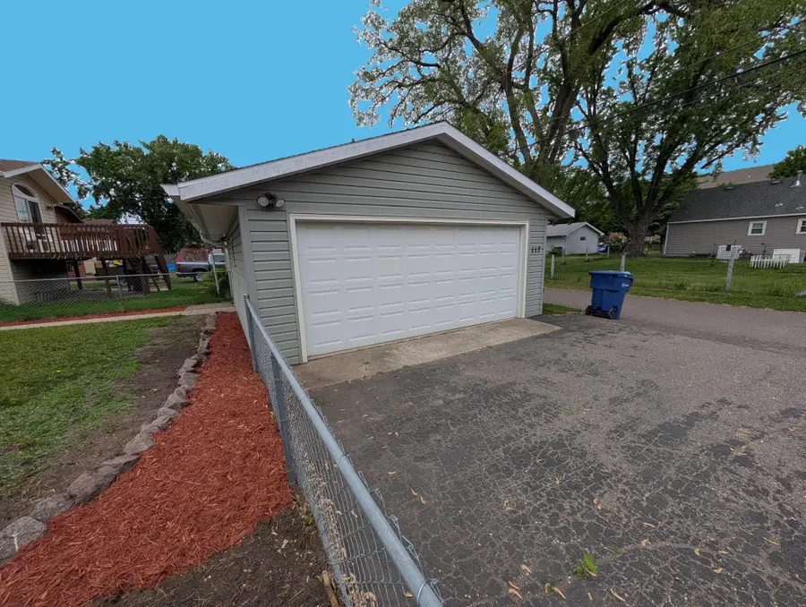 117 36th Avenue N, Saint Cloud, MN 56303 - #3